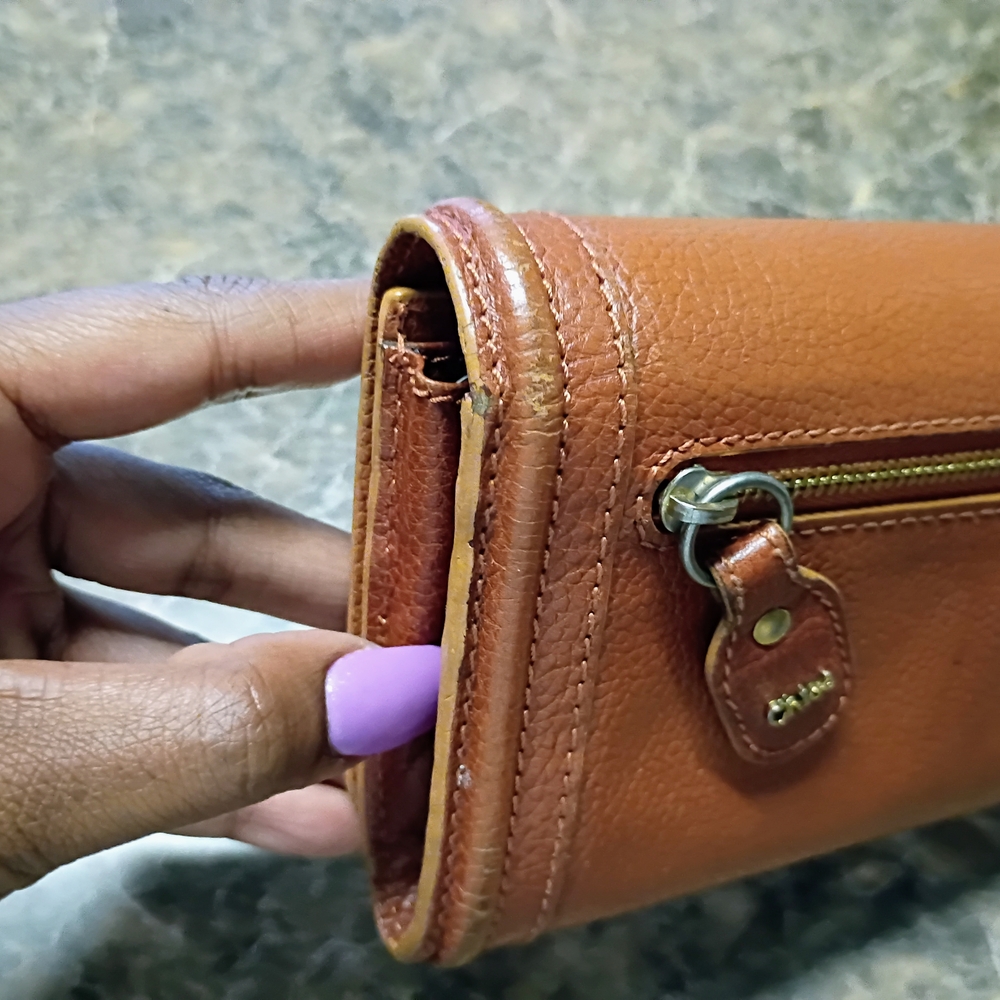 Chloé Brown Leather Zip Wallet - Picture 8 of 15